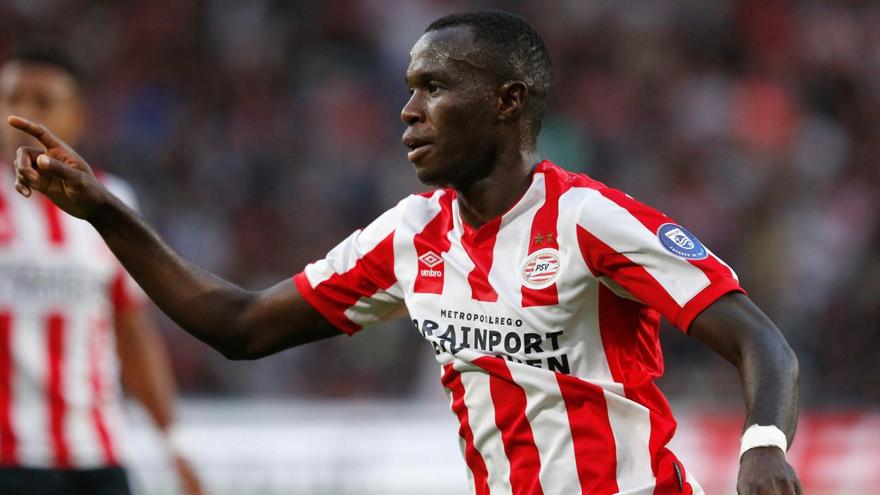 Αγκαλιά με Μπρούμα ο Ολυμπιακός