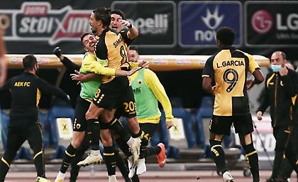 Η ανάρτηση του Σιμόες για τη μεγάλη πρόκριση της ΑΕΚ (pic)