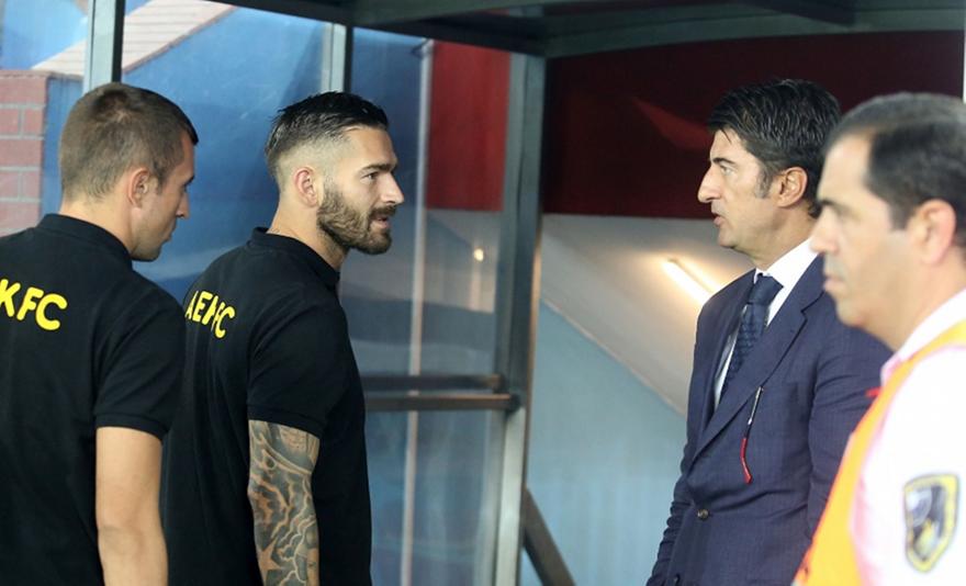 Τσακίρης: «Πάει για μεταγραφή και να δέσει Λιβάγια-Ολιβέιρα η ΑΕΚ»