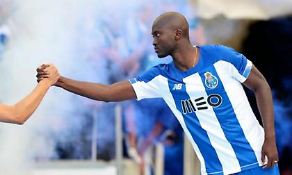 Αποδυναμώνεται η Πόρτο: Στην Παρί Σεν Ζερμέν ο Ντανίλο!