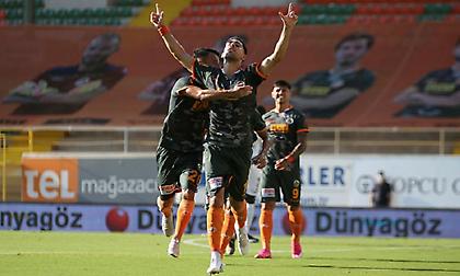 Το κάρφωσε ο Μπακασέτας (video)