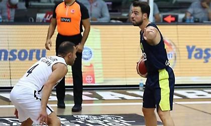 Συνέχισαν με νίκες και απόλυτο Εφές, Φενέρ