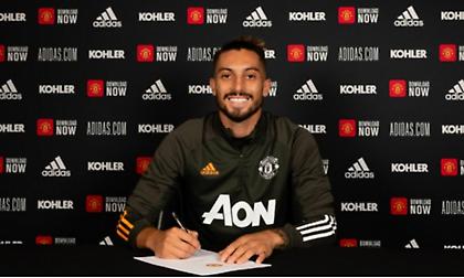 Ανακοίνωσε Τέλες μέχρι το 2024 η Μάντσεστερ Γιουνάιτεντ