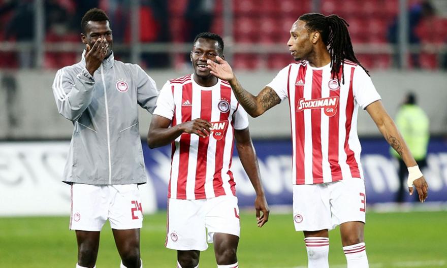 Προχωράει τις ανανεώσεις ο Ολυμπιακός