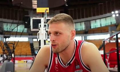 Παίκτες του Ολυμπιακού: «Μπορούμε να κατακτήσουμε την Ευρωλίγκα!» (Video)