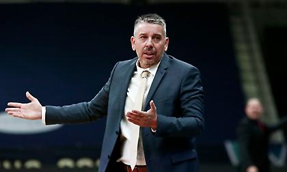 Παπαθεοδώρου στον ΣΠΟΡ FM: «Αυτή η ΑΕΚ είναι σαν γροθιά»