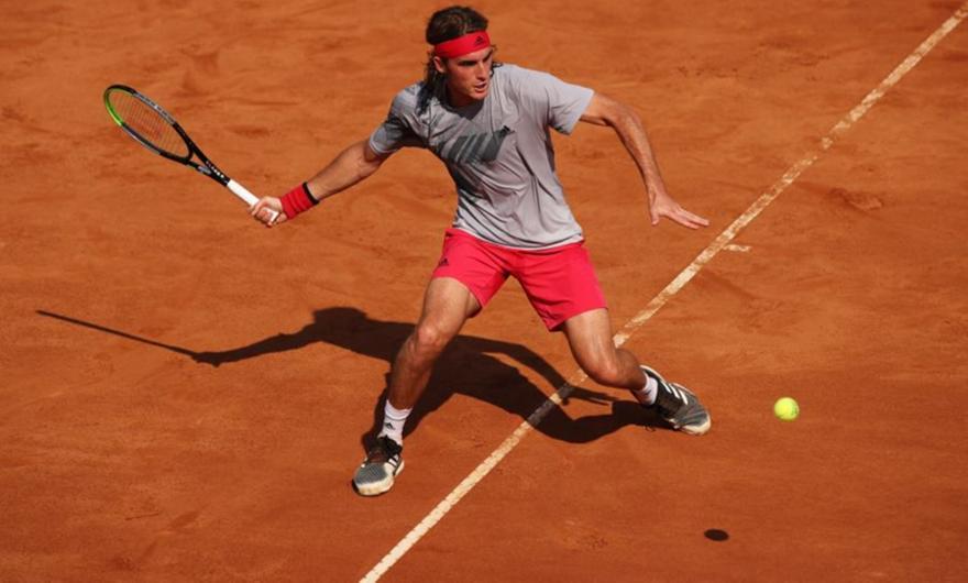 Μάγκας Τσιτσιπάς στα ημιτελικά του Roland Garros!