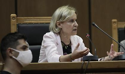 Εισαγγελέας στη δίκη ΧΑ: «Παραμένω πιστή στην πρόταση μου περί απαλλαγής»