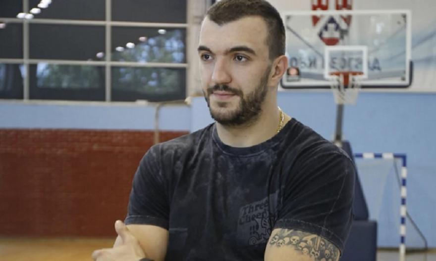 Περιβάλλον Πέκοβιτς: «Είναι σταθερή η κατάστασή του»