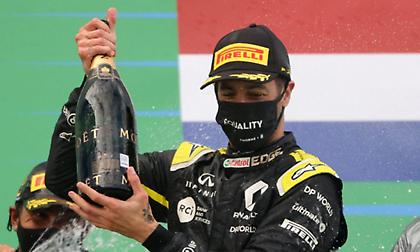 Έχασε στοίχημα με τον Ρικιάρντο ο διευθυντής της Renault και θα κάνει τατουάζ!