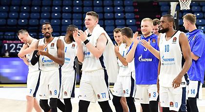 Άλλα πέντε κρούσματα στη Ζενίτ και… λουκέτο η ομάδα!