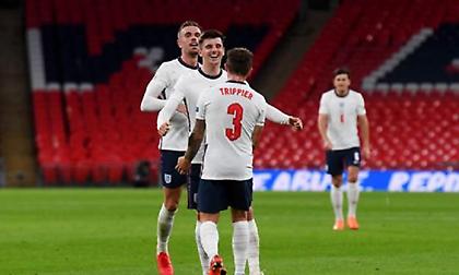 Aνατροπή και κορυφή για την Αγγλία