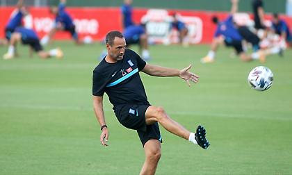 Φαν’τ Σιπ: «Πρέπει να παίξουμε πιο γρήγορα»