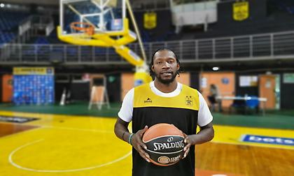 Λιτλ: «Ιστορική ομάδα ο Άρης – Θα τον βοηθήσω να κερδίζει»