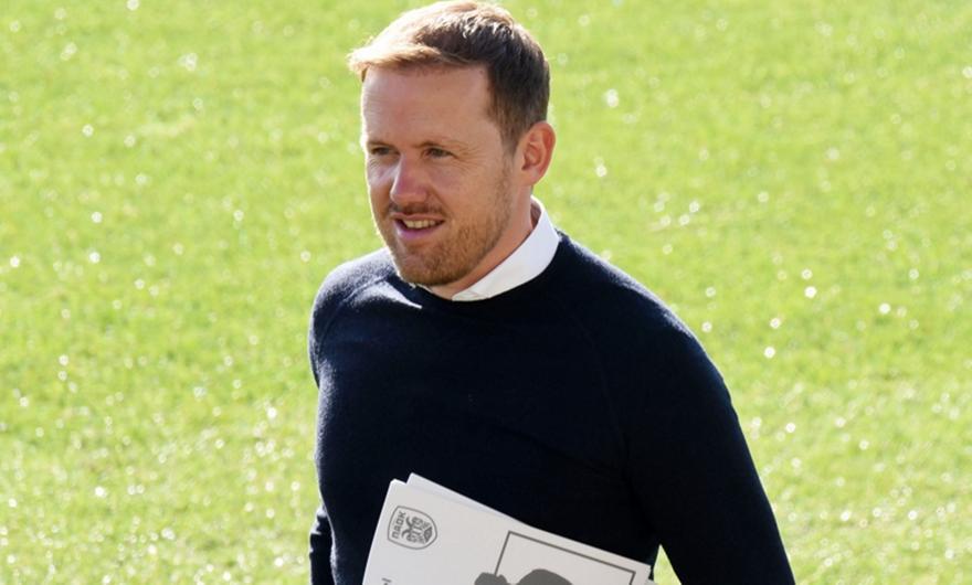 Ανοίγει τα χαρτιά του ο Ρέμπε