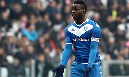 Ραϊόλα: Αρνήθηκε μεταγραφή για τον Μπαλοτέλι γιατί δεν έχει το μυαλό του στο ποδόσφαιρο