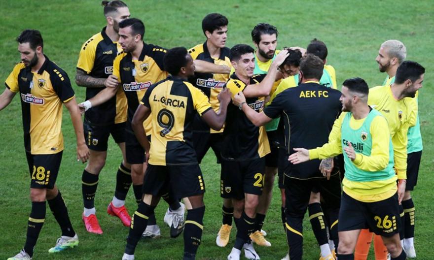 Τσακίρης: «Παίζει το 50% της σεζόν ως το ξεκίνημα του 2021 η ΑΕΚ»