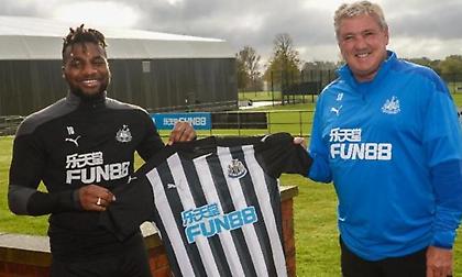 Επέκτεινε το συμβόλαιο του Μαξιμέν η Νιουκάστλ