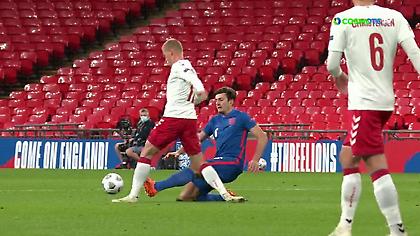 Τραγικός Μαγκουάιρ: Διπλή γκάφα και αποβολή