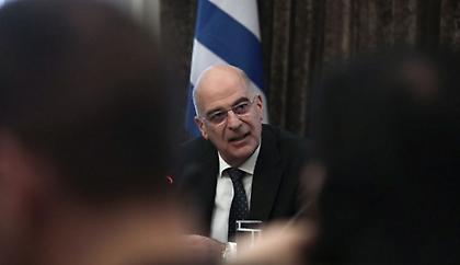 Ο Ν. Δένδιας ενημερώνει τα κόμματα για την τουρκική παραβατικότητα
