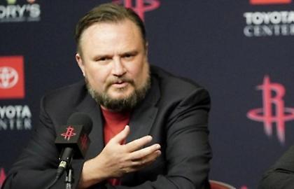 Μόρεϊ: «Το κατάλληλο τάιμινγκ για να φύγω από τους Ρόκετς»