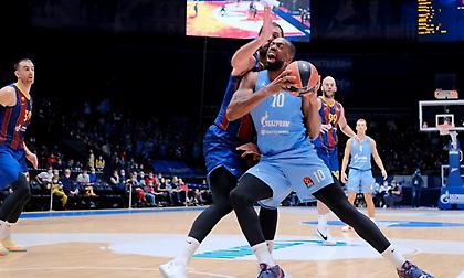 Έβγαλε μπλουζάκια για τη νίκη επί της Μπαρτσελόνα η Ζενίτ