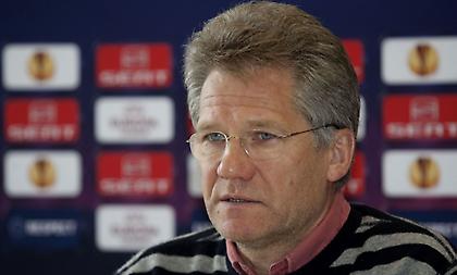 Κι όμως, ανοιχτό για εξτρέμ, κρίνεται από Μολό και Μπόλονι