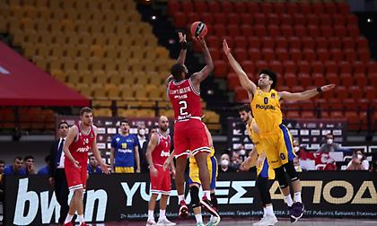 Η απίστευτη περιγραφή στο τρίποντο του Χάρισον! (video)