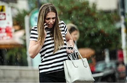 Αλλάζει ο καιρός την Κυριακή: Που αναμένονται βροχές και καταιγίδες