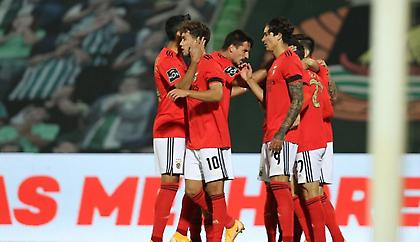 Απόλυτη η Μπενφίκα, στο +5 από Πόρτο