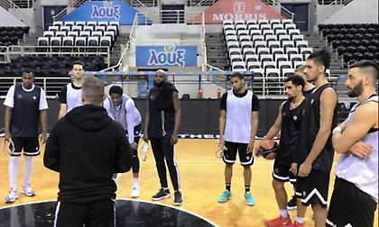 Επέστρεψαν στο γήπεδο στον ΠΑΟΚ