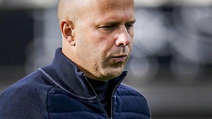 «Θερίζει» ο κορωνοϊός στην Άλκμααρ, στον αέρα το ματς με Νάπολι