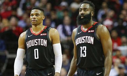 Ιδιοκτήτης των Ροκετς: «Δεν έχουμε λόγο να διαλύσουμε το ρόστερ μας»