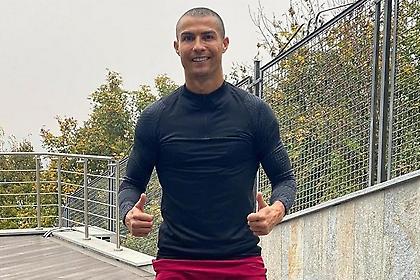 Κουρεύτηκε με την ψιλή ο Κριστιάνο (pic)