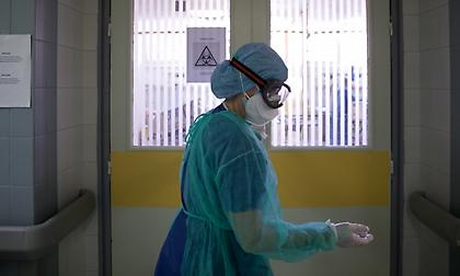 Κορωνοϊός-Ελλάδα: Συναγερμός με 865 νέα κρούσματα- 6 νέοι θάνατοι- 86 διασωληνωμένοι