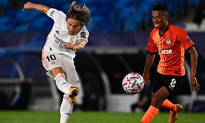 «Ζωντανή» η Ρεάλ, μείωσε σε 2-3 (video)