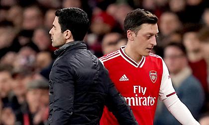 Αρτέτα: «Ήμουν δίκαιος με τον Εζίλ»