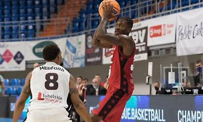 Νικηφόρο ξεκίνημα για Σαραγόσα, Σάσαρι