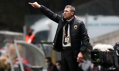 Καρέρα: «Δεν θέλω να πω κάτι για την αλλαγή του Λιβάγια»