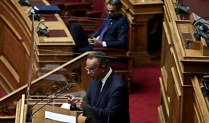Βουλή: Ξεκίνησε η «μάχη» για την πρόταση δυσπιστίας κατά Σταϊκούρα