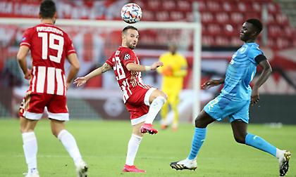 Ροτέν: «Πώς γίνεται να τους ξεγελά ο 36χρονος Βαλμπουενά;»