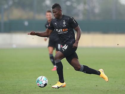 Θύμα ρατσιστικής επίθεσης ο Εμπολό-Καταδικάζει η Γκλάντμπαχ