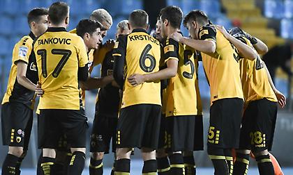 Πολύ άγχος αλλά μετράει η νίκη για την ΑΕΚ και η καλύτερη εικόνα μπροστά