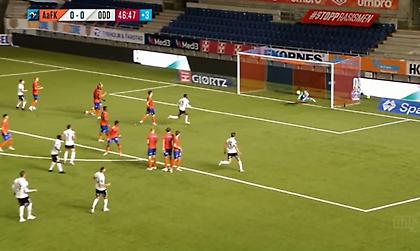 Απίθανη γκάφα τερματοφύλακα στη Νορβηγία (video)