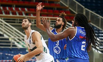 Μια ανάσα από διπλό ρεκόρ ο Παπαγιάννης