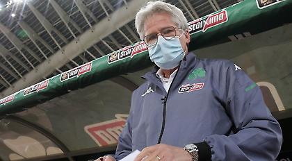 «Άγιε μου Μπόλονι βοήθα με, κούνα κι εσύ το πόδι σου»