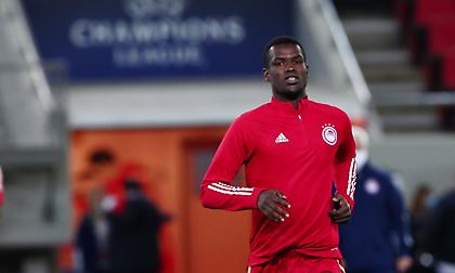 Ο Σισέ είναι η αλλαγή στην 11άδα του Ολυμπιακού με την Πόρτο