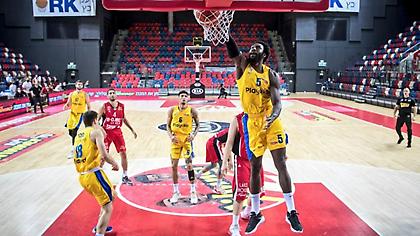 Εύκολα στα ημιτελικά του Λιγκ Καπ η Μακάμπι