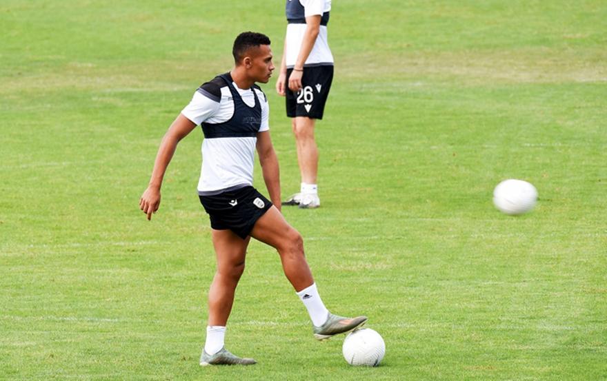 Νέες Σειρήνες για Ζαμπά