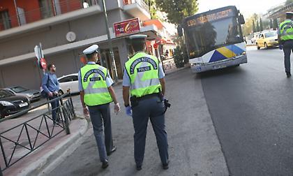 Έλεγχοι στην Αττική: 650 παραβάσεις για μη χρήση μάσκας